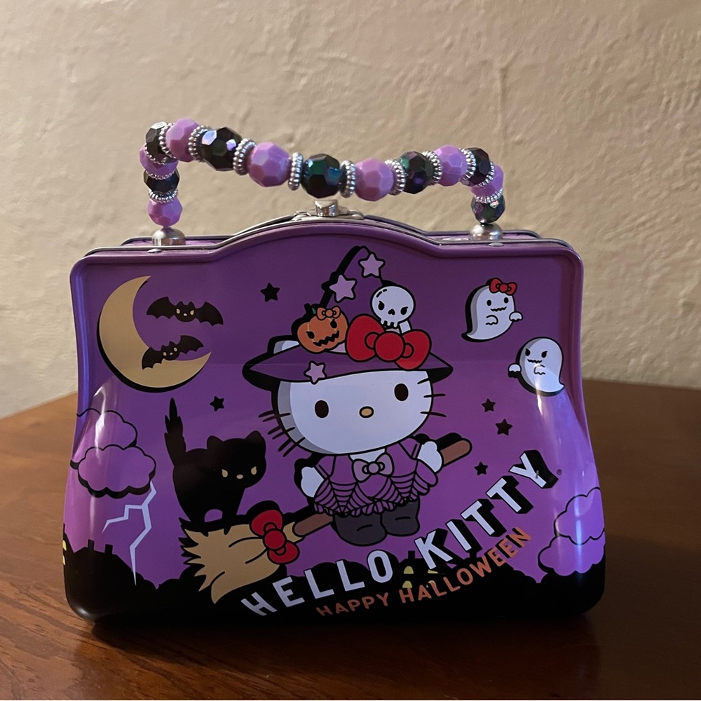 Hello Kitty By Sanrio Halloween Purse Tin Halloween Decoration